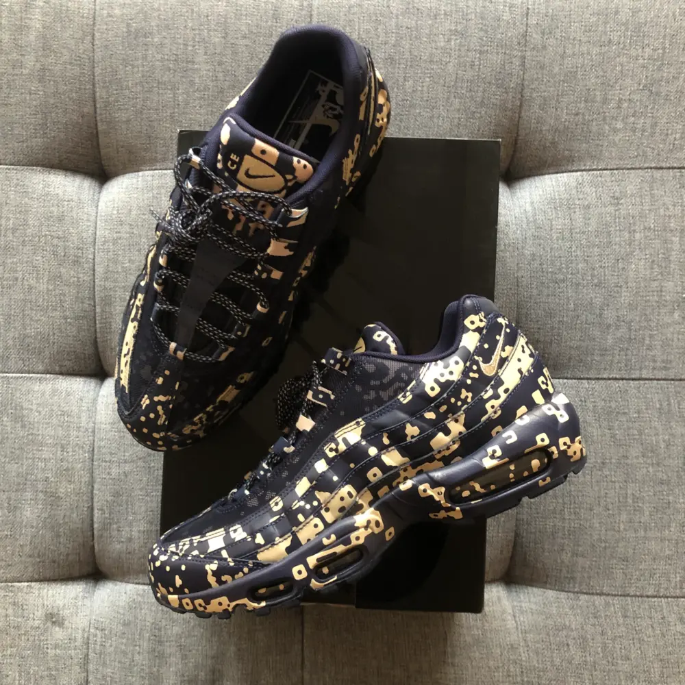Alternative view of Giày Nike Cav Empt x Air Max 95 ‘Blackened Blue’ AV0765-400