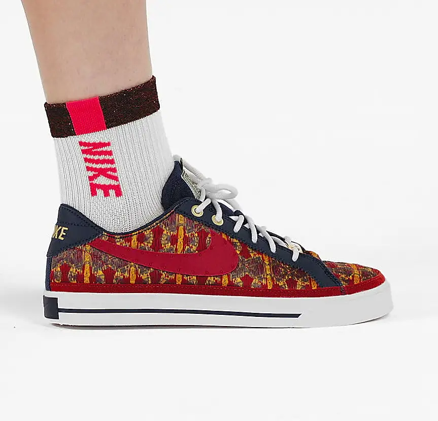 Alternative view of Giày Nike Serena Williams Design Crew x Wmns Court Legacy ‘Kente’ DM8472-400