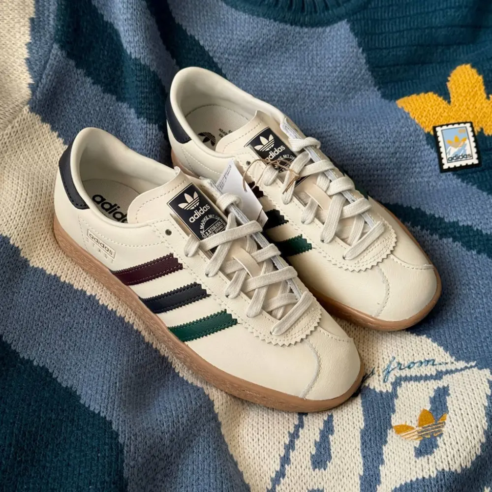 Alternative view of Giày Adidas STADT ‘Cream Gum’ JR8312
