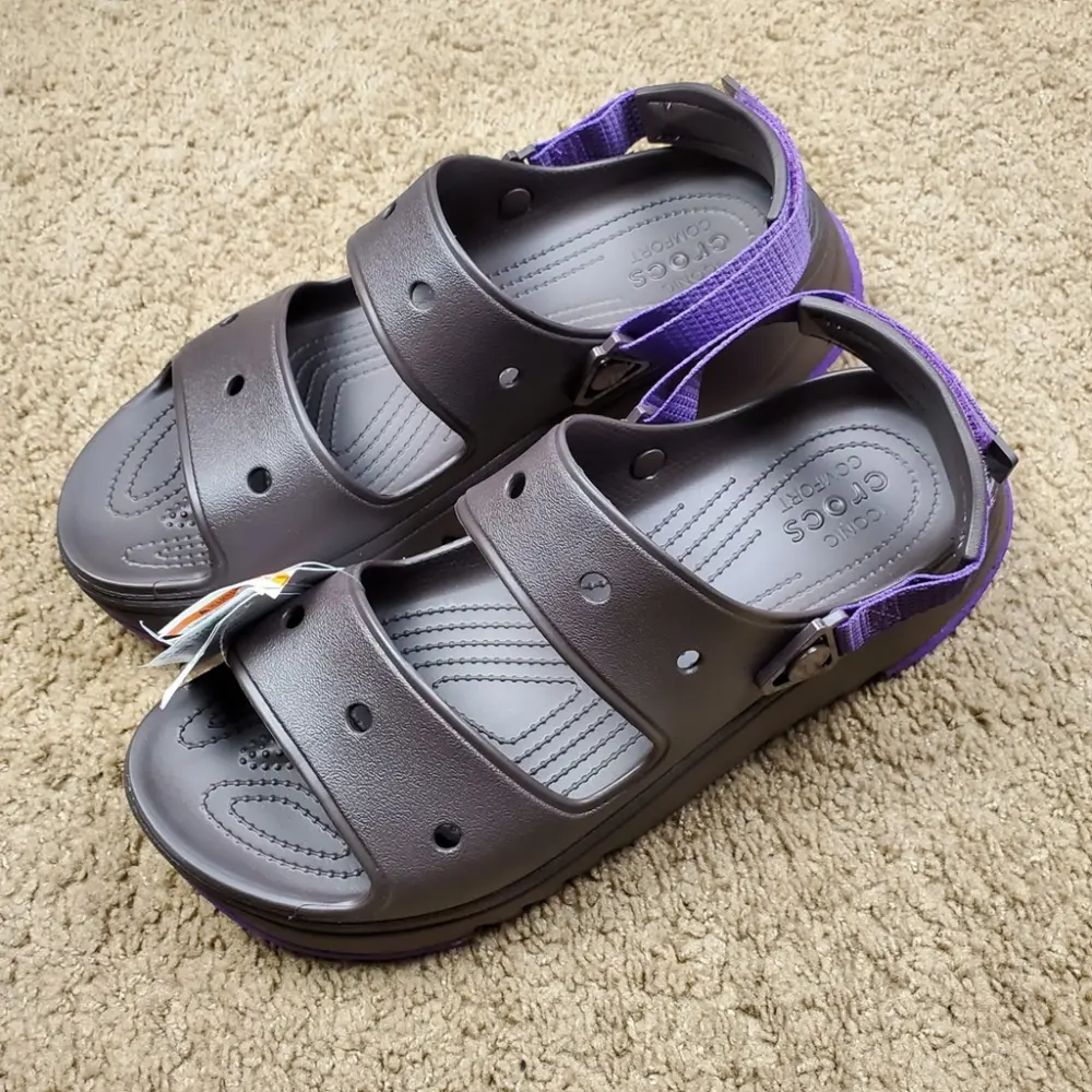 Dép Crocs Hiker Xscape Sandals ‘Espresso’ 208181-2A0 - Ảnh 4