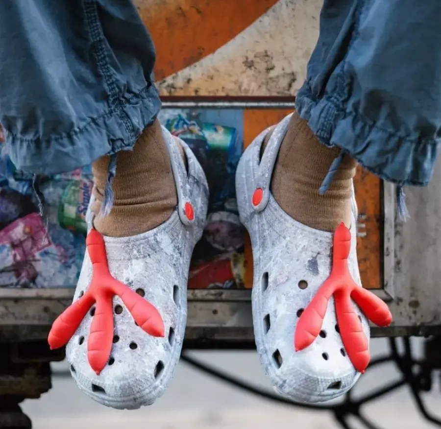 Alternative view of Dép Crocs Staple x Classic Clog ‘Straight From Above’ 207917-90H