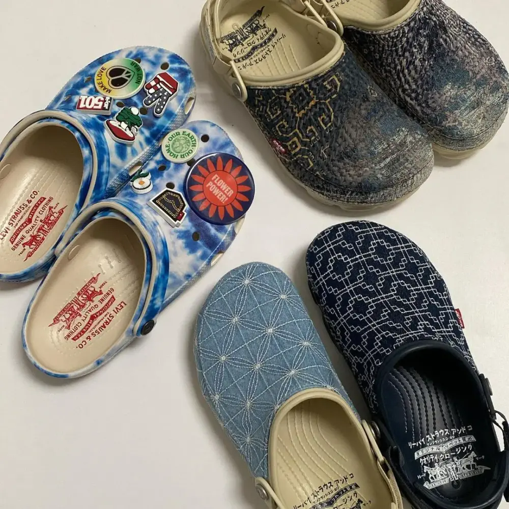 Dép Crocs Classic All-Terrain Clog ‘Levi’s Sashiko’ 208917-410 - Ảnh 4