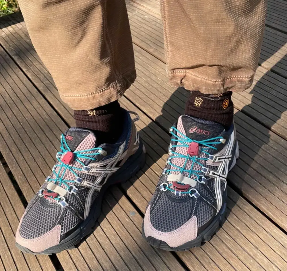 Alternative view of Giày Asics Gel-Kahana 8 FL ‘Brown’ 1011B828-020