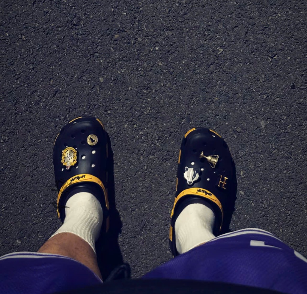 Alternative view of Dép Crocs Classic Clog x Harry Potter ‘Hufflepuff’ 210529-90H