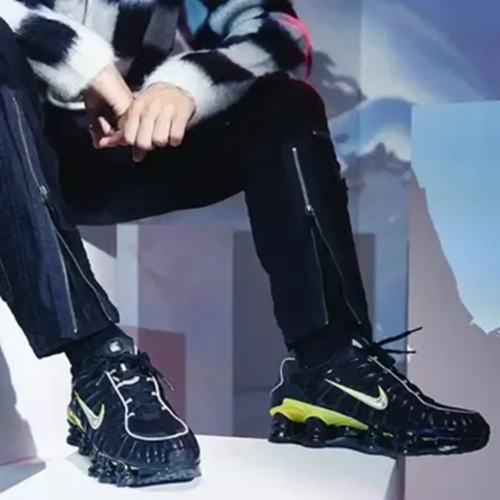 Giày Nike Shox TL 'Black Dynamic Yellow' CN0151-002 - Ảnh 3