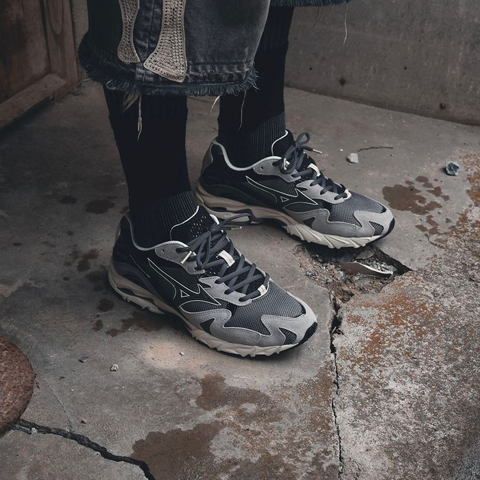 Giày Mizuno Wave Rider 10 ‘Dark Grey Lime Yellow’ D1GA246401 - Ảnh 2