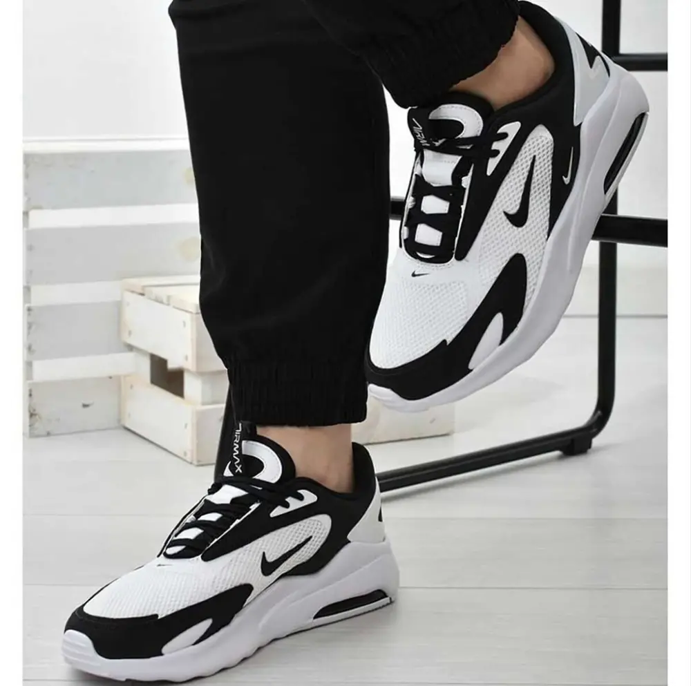 Alternative view of Giày Nike Air Max Bolt ‘White Black’ CW1626-102