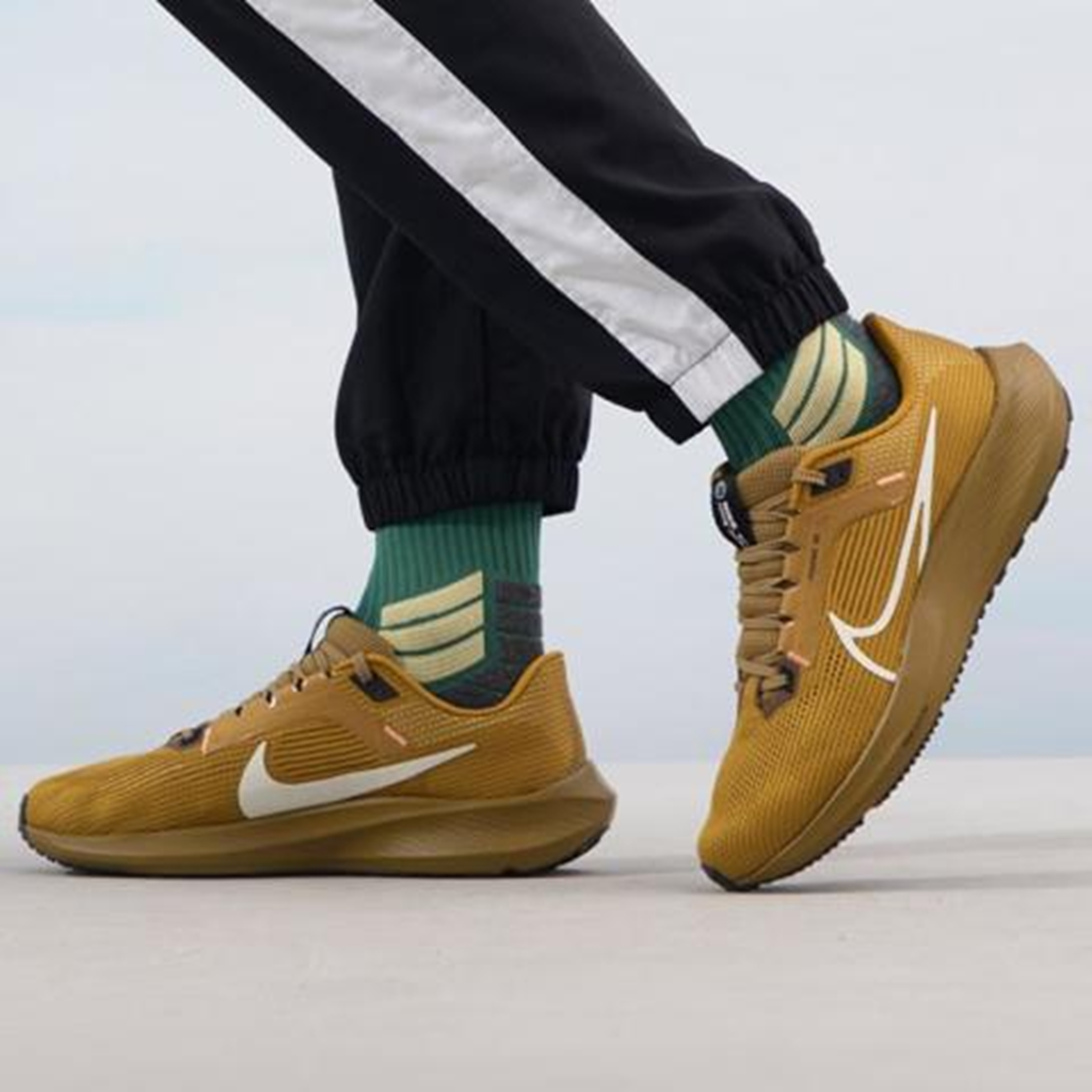 Giày Nike Air Zoom Pegasus 40 'Bronzine' DV3853-700 - Ảnh 4