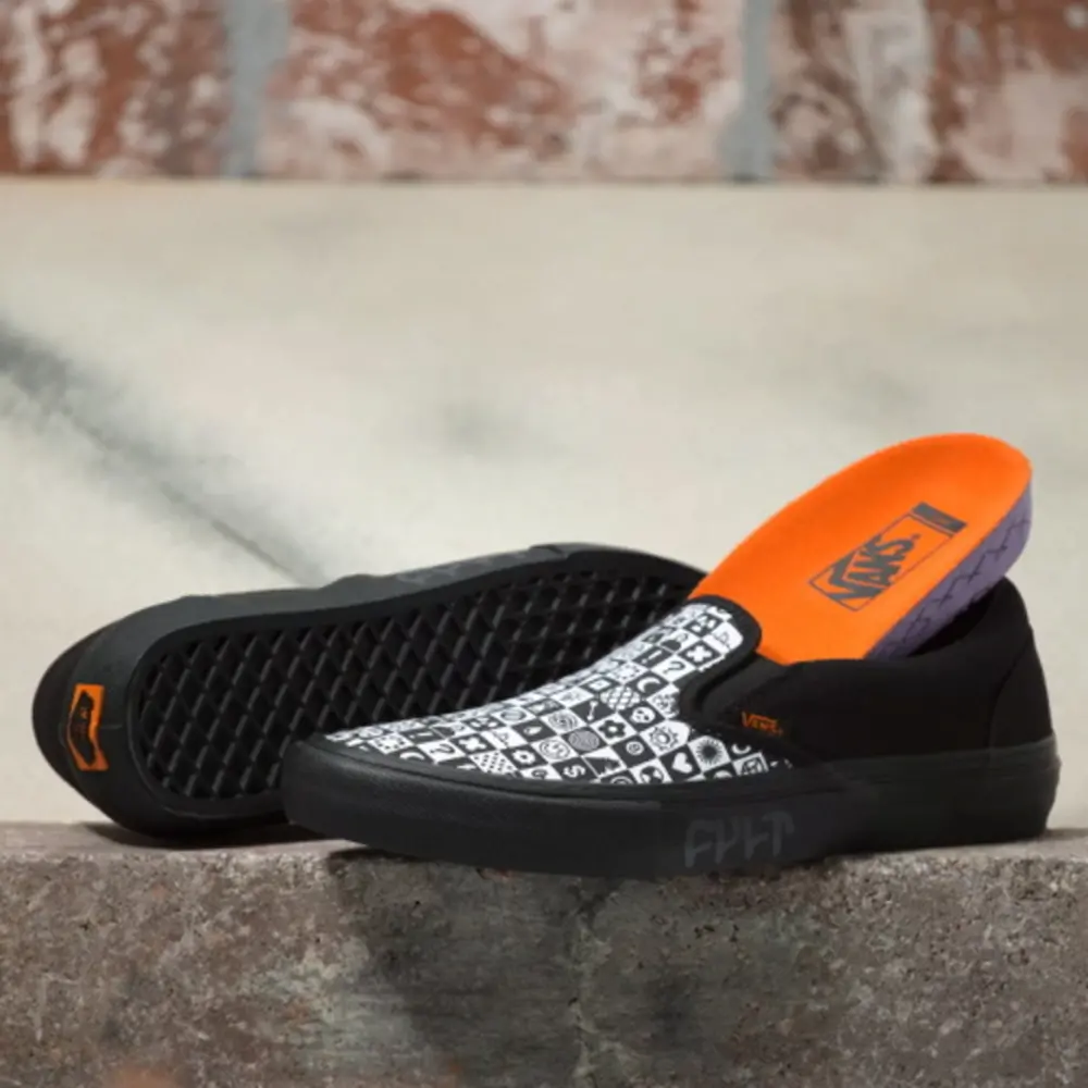Giày Vans Cult x Slip-On Pro ‘Black Checkerboard’ VN0A4VHU2MH - Ảnh 5