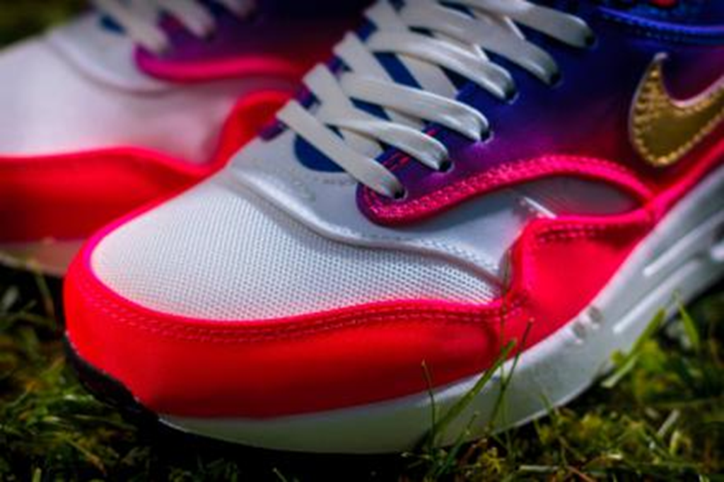 Giày Nike Air Max 1 'Magista Pack Hyper Punch' 454746-105 - Ảnh 3