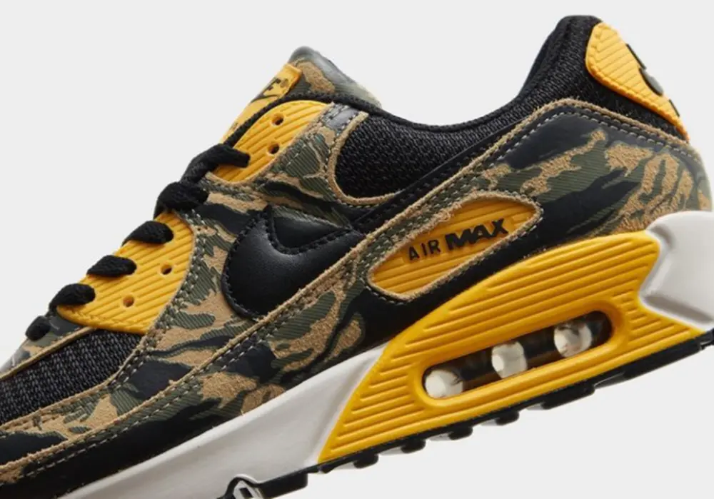 Alternative view of Giày Nike Nike Air Max 90 Premium 'Black Gold Camo' IF1721-001