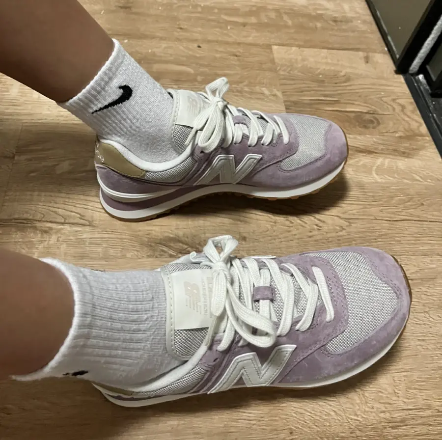 Giày New Balance 574 ‘Purple’ WL574CLC - Ảnh 4