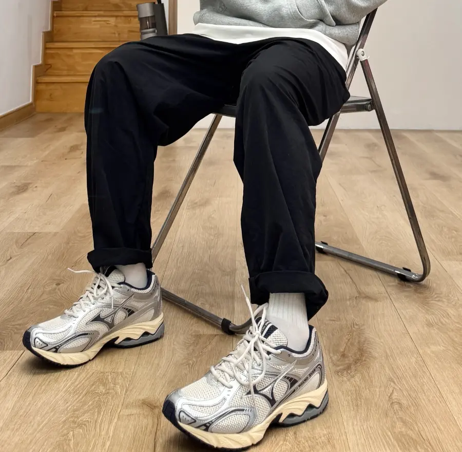 Alternative view of Giày Mizuno Wave Orion ‘Silver Cream’ D1GH232110