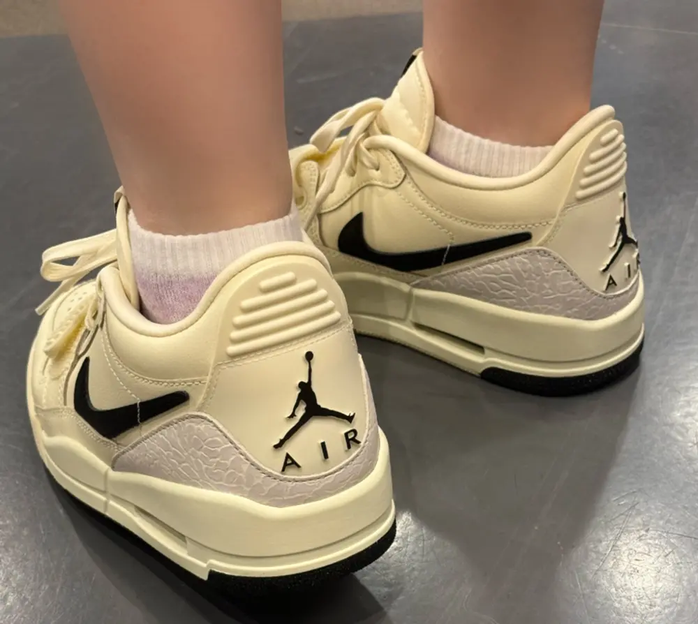 Alternative view of Giày Nike Air Jordan Legacy 312 Low ‘Coconut Black’ HV1807-101