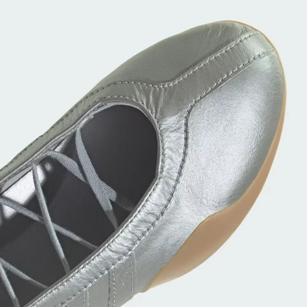 Giày Adidas Taekwondo Mei Ballet 'Silver Metallic Gum' JR7032 - Ảnh 3