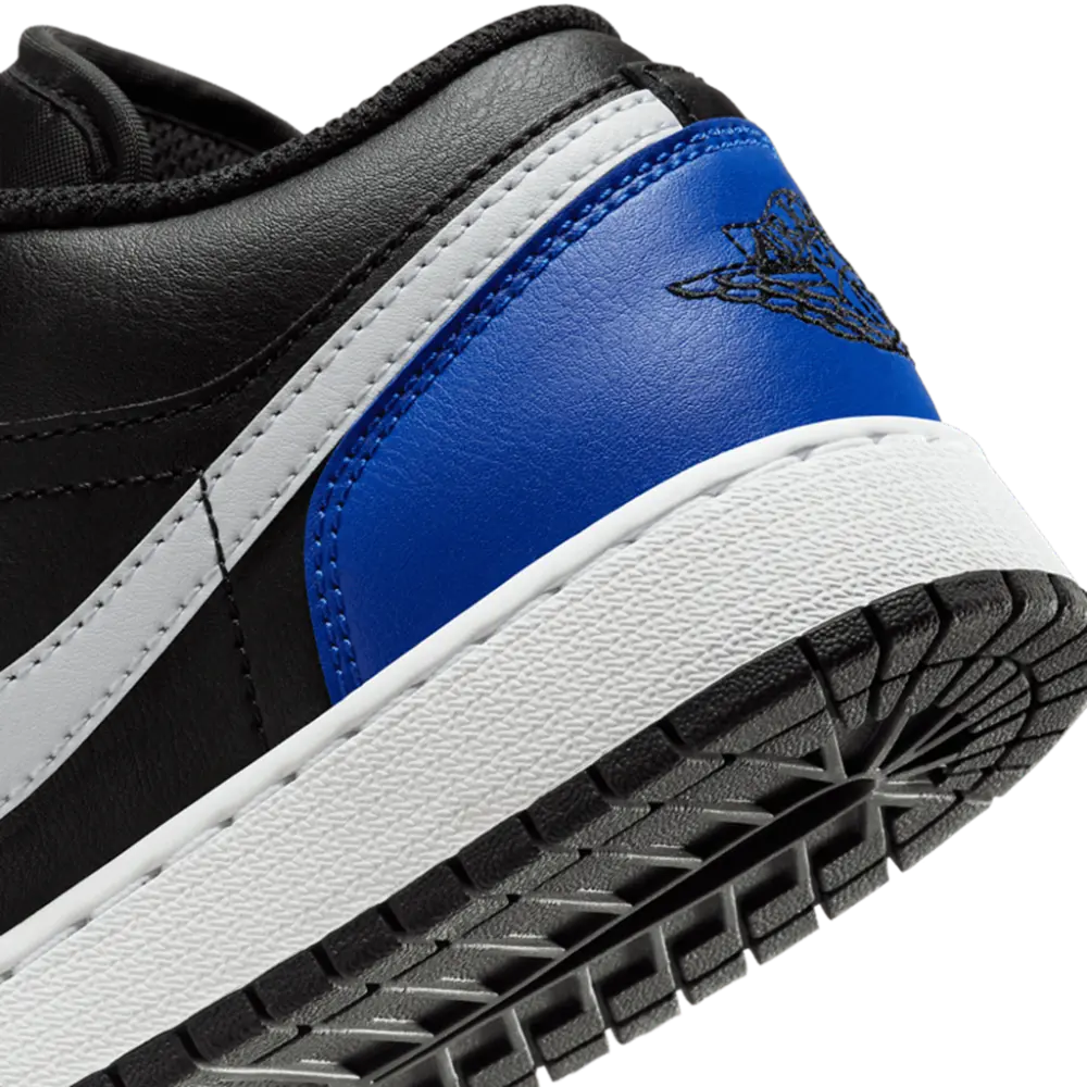 Alternative view of Giày Nike Air Jordan 1 Low GS 'Black Royal Toe' 553560-042