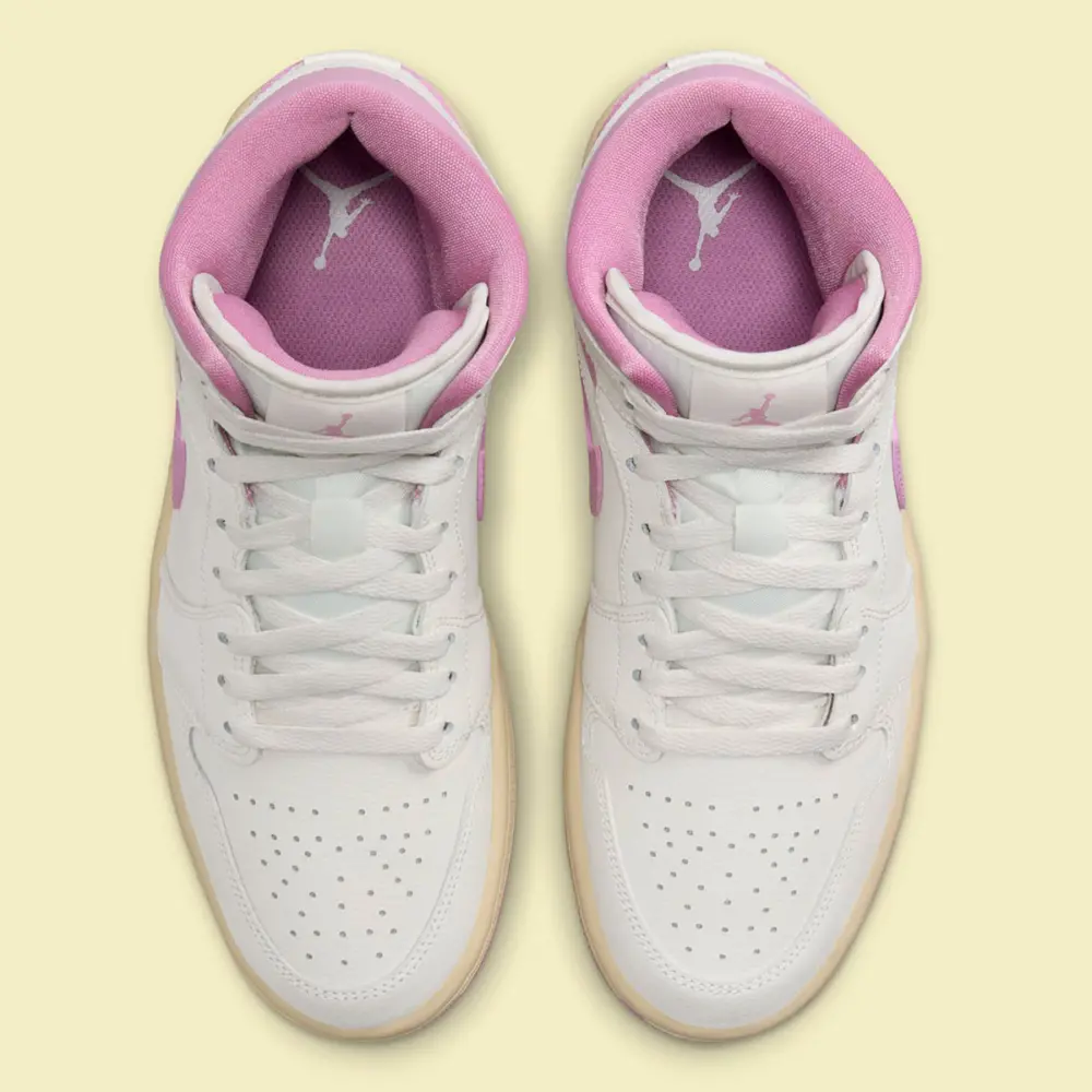 Giày Nike Air Jordan 1 Mid ‘Sail Pink Coconut Milk’ BQ6472-162 - Ảnh 4