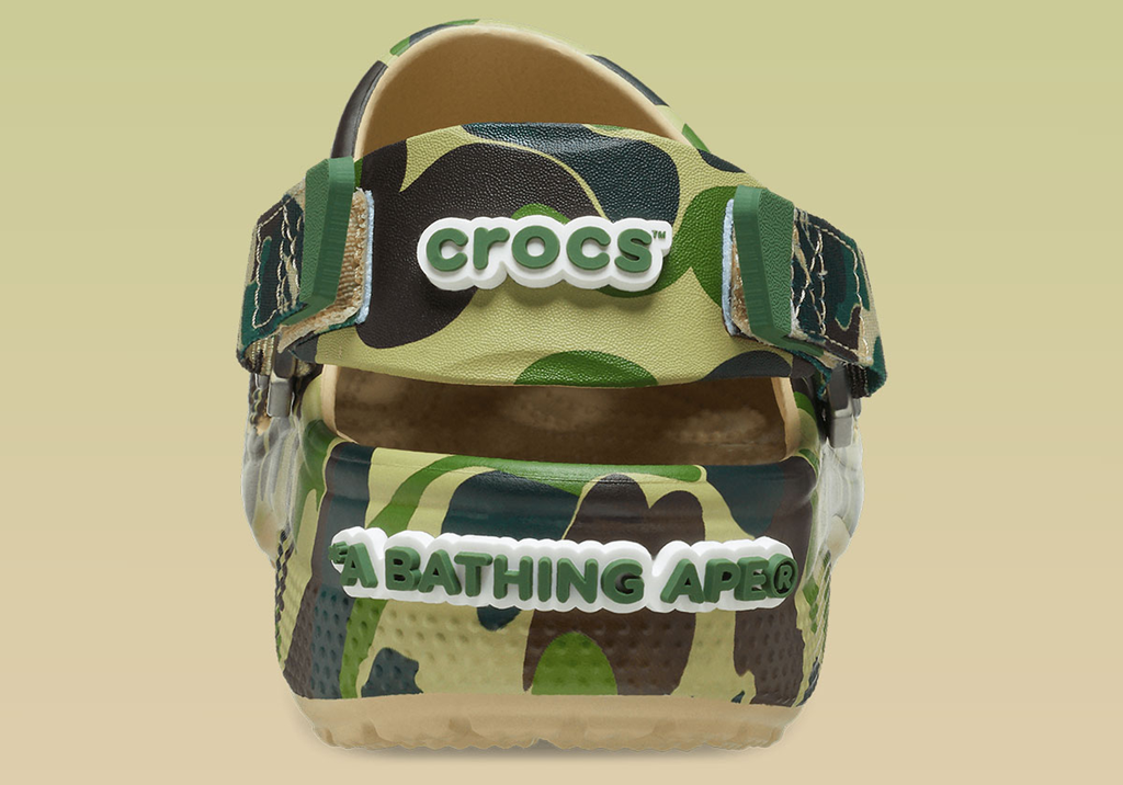 Dép Crocs Classic Clog x A Bathing Ape ABC ‘Camo Green’ 209627-212 - Ảnh 5