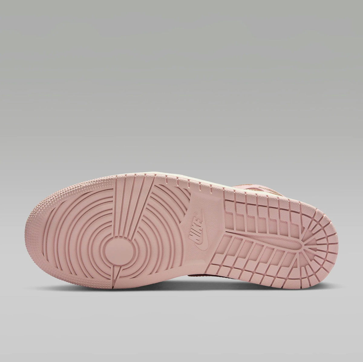 Giày Nike Air Jordan 1 Mid ‘Neapolitan’ BQ6472-620 - Ảnh 6