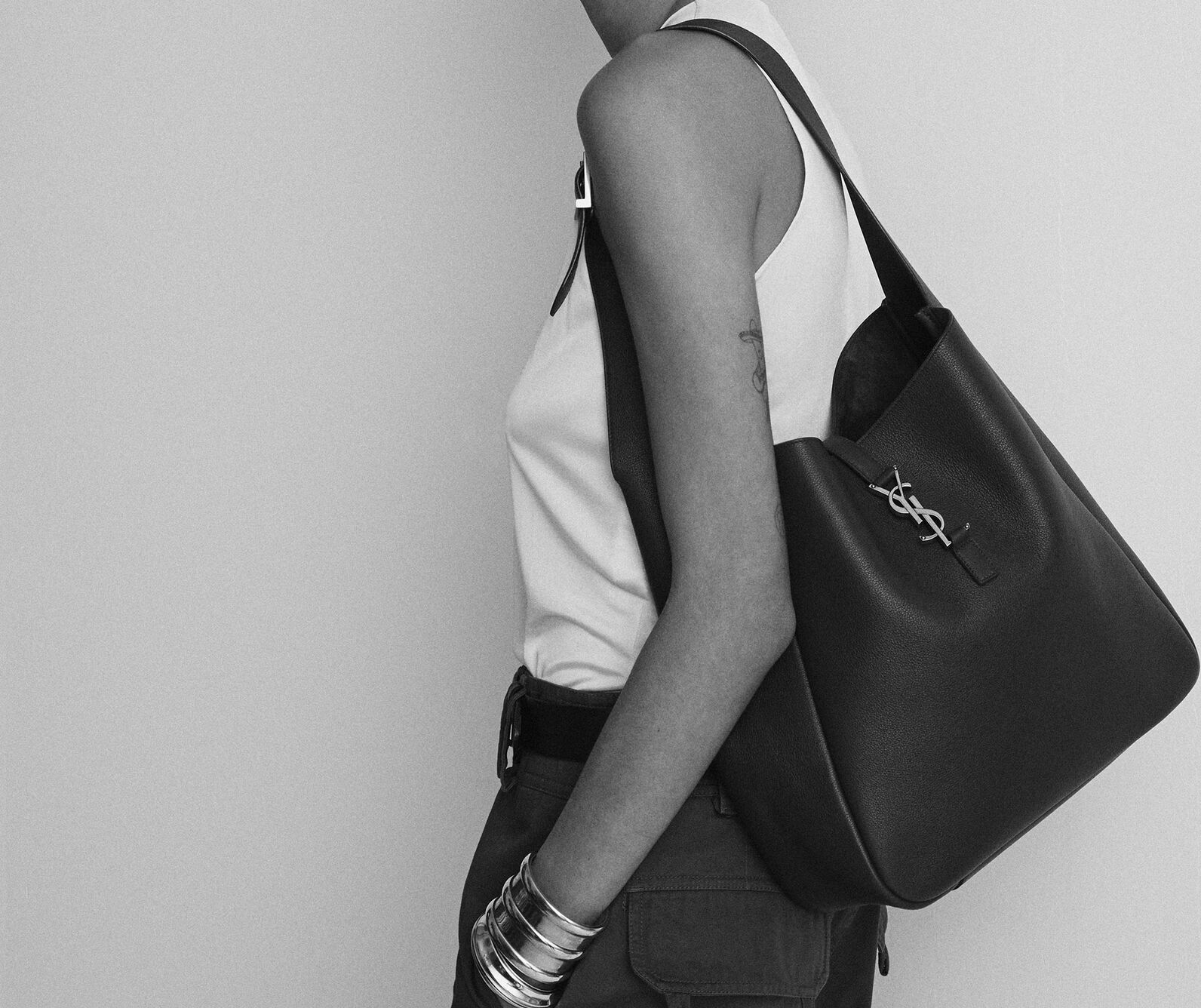 Alternative view of Túi Saint Laurent LE 5 À 7 Supple ‘Black’ 753837AACQG1000