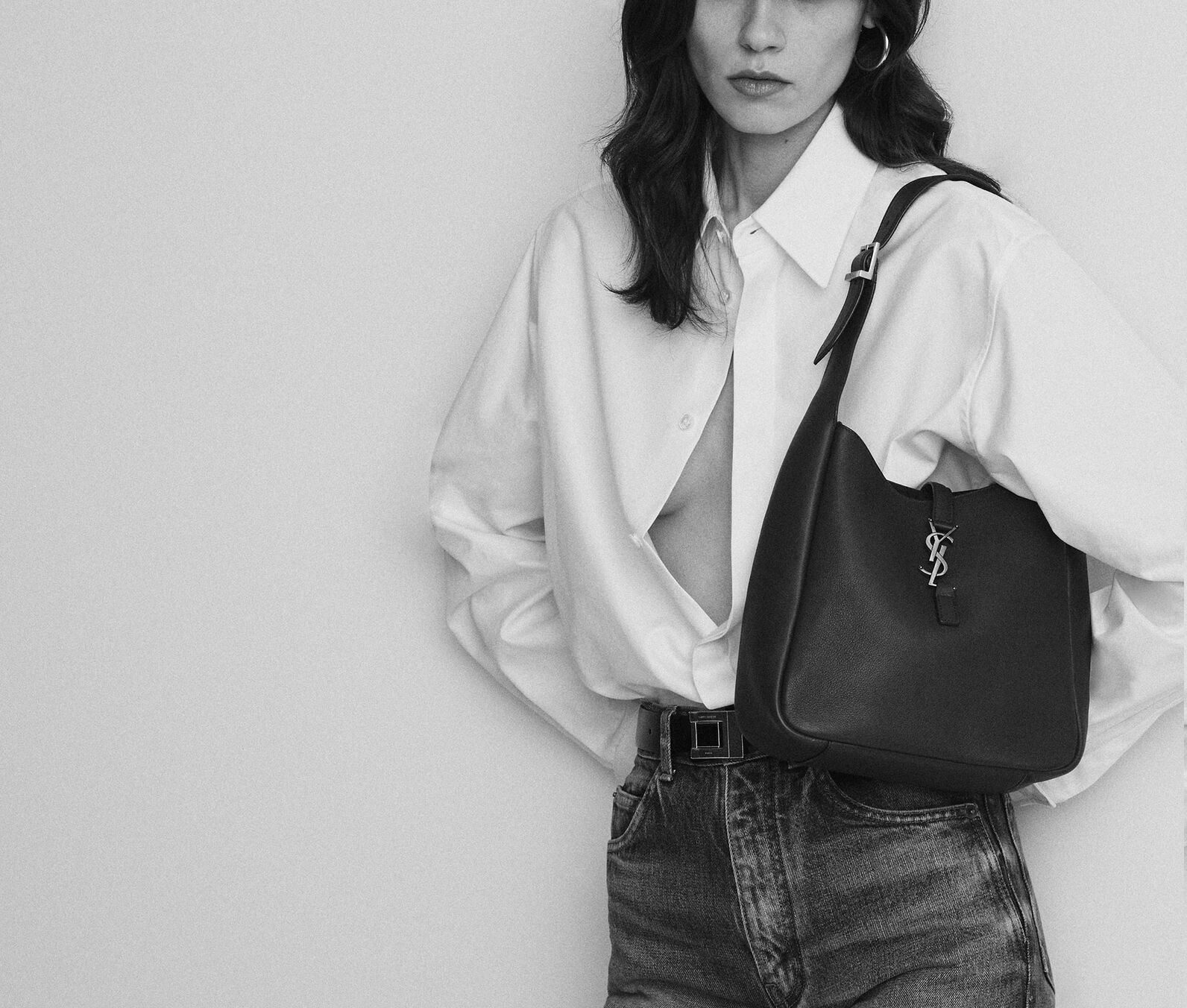 Túi Nữ Saint Laurent Le 5 À 7 ‘Blanc’ 713938AAAUQ9207 - Ảnh 3