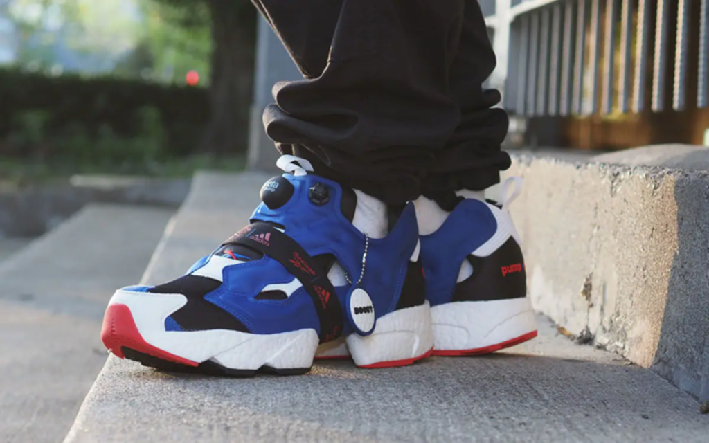 Alternative view of Giày InstaPump Fury Boost Blue Black Red FY8776