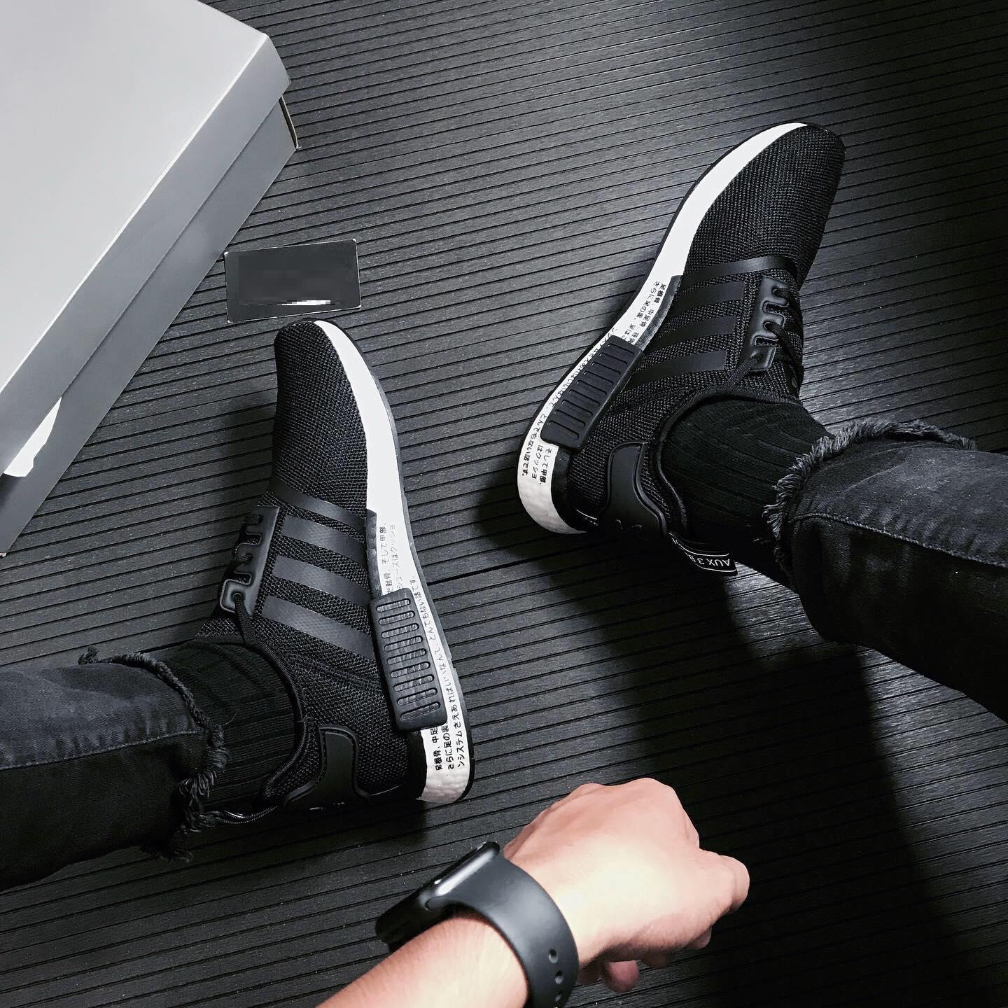 Alternative view of Giày Adidas NMD_R1 ‘Japanese Side Print’ FX7893