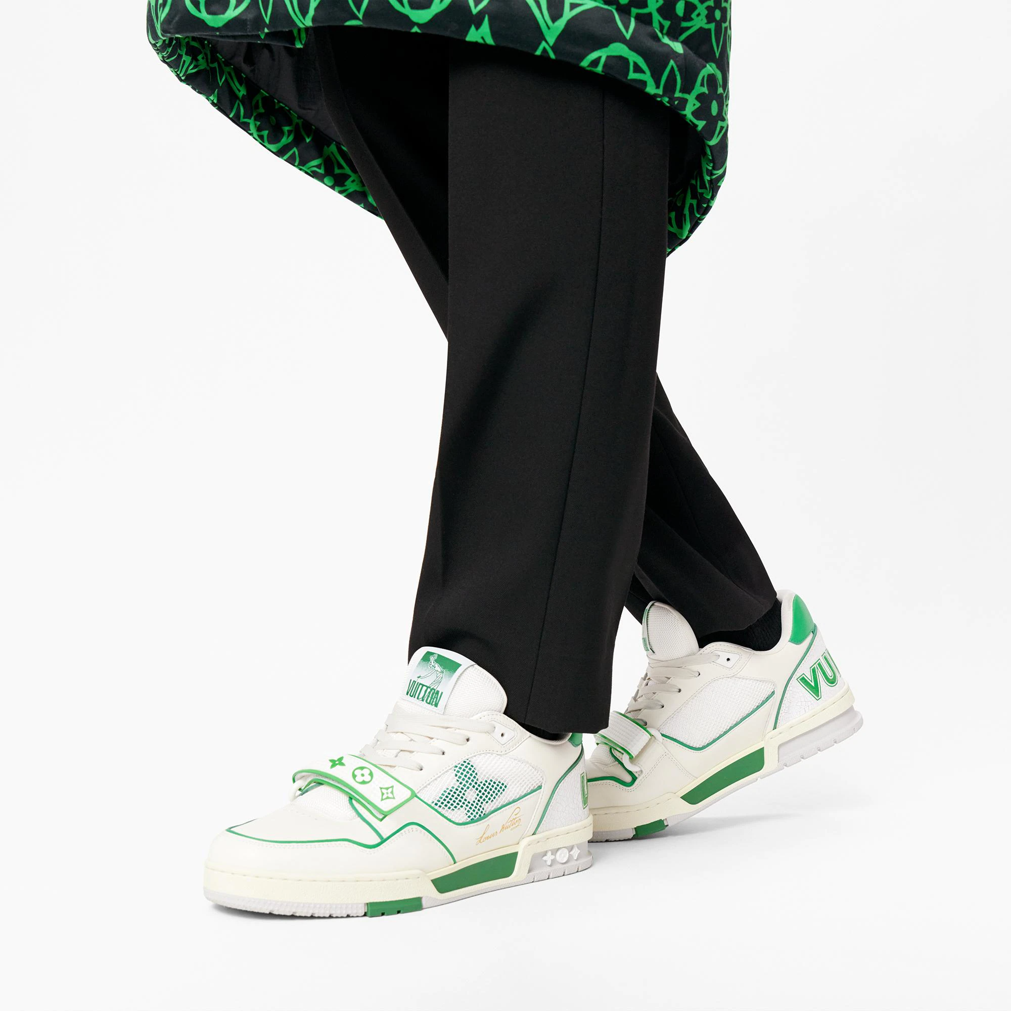 Alternative view of Giày Louis Vuitton LV Trainers 2021 ‘Green ‘ 1A98UX