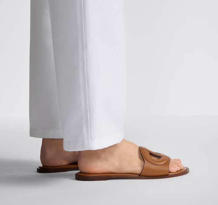 Alternative view of Dép Dior D-Club Slide ‘Camel’ KCO049VEA-S17T