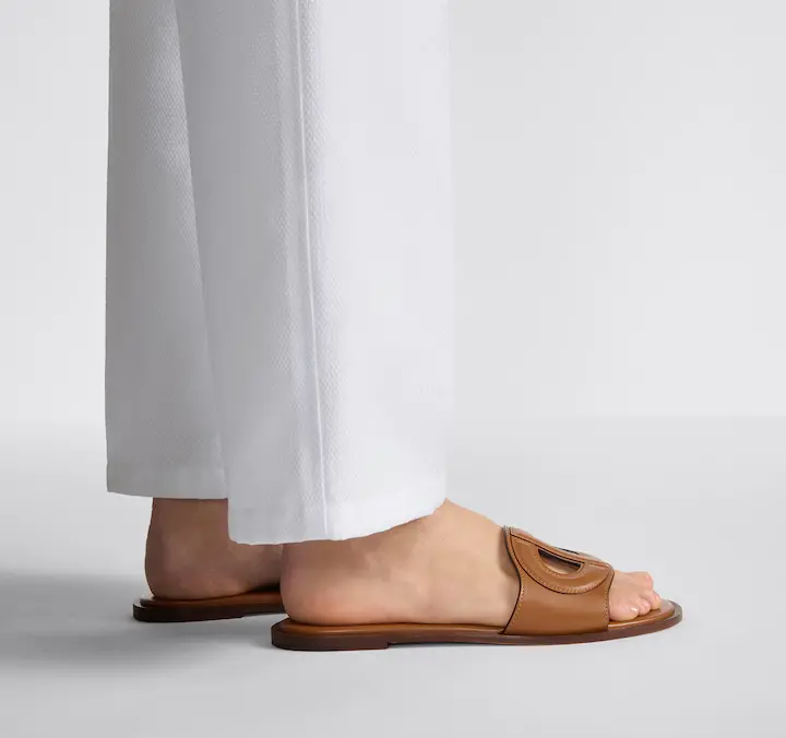 Alternative view of Dép Dior D-Club Slide ‘Camel’ KCO049VEA-S17T