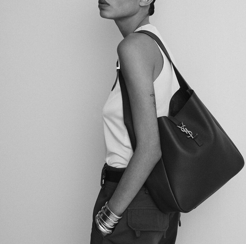 Alternative view of Túi Saint Laurent Le 5 À 7 ‘Grey’ 753837AAAUQ1722