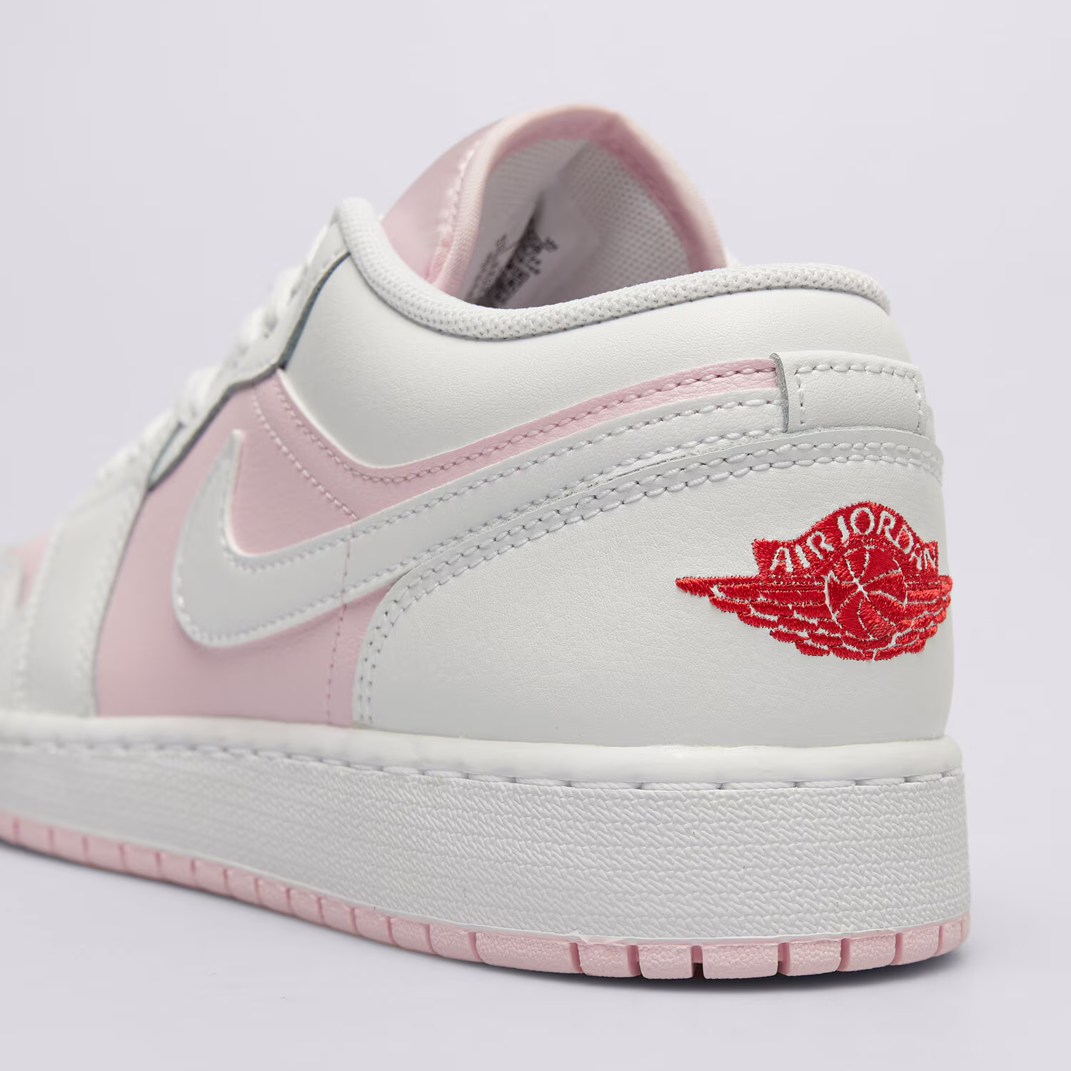 Alternative view of Giày Nike Air Jordan 1 Low ‘Pink Foam White’ 553560-608