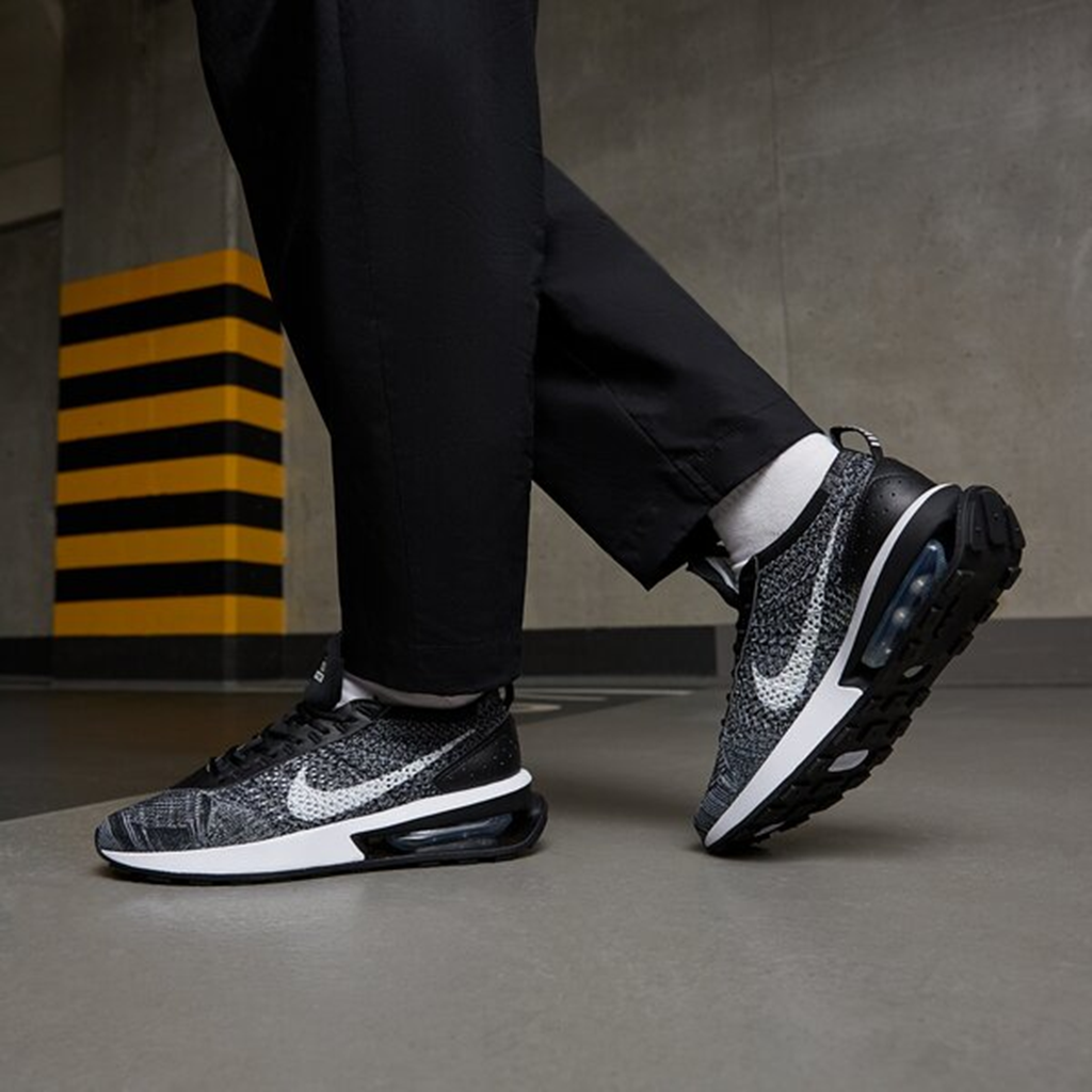 Giày Nike Air Max Flyknit Racer 'Black White' DM9073-001 - Ảnh 4