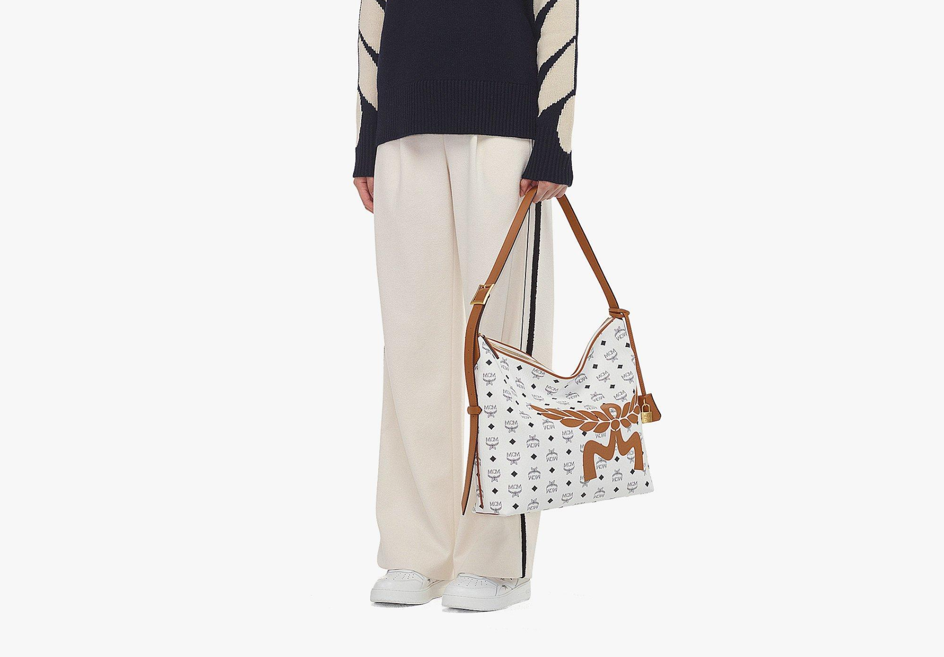 Túi MCM Aren Hobo in Mega Laurel Visetos ‘White’ MWHESTA06WT001 - Ảnh 2