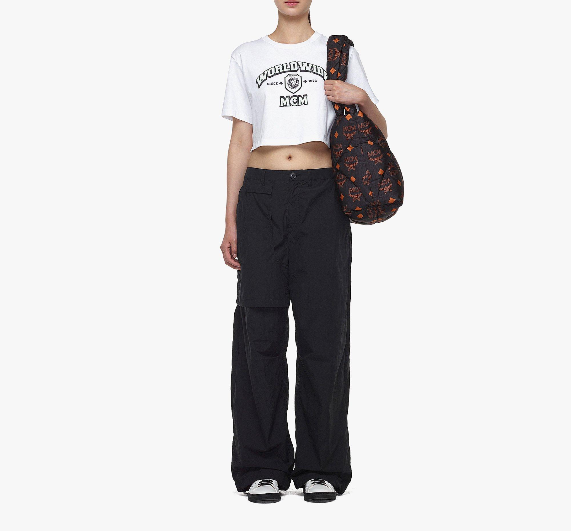 Túi MCM München Shell Tote Bag ‘Black’ MWTDABO15BK001 - Ảnh 3