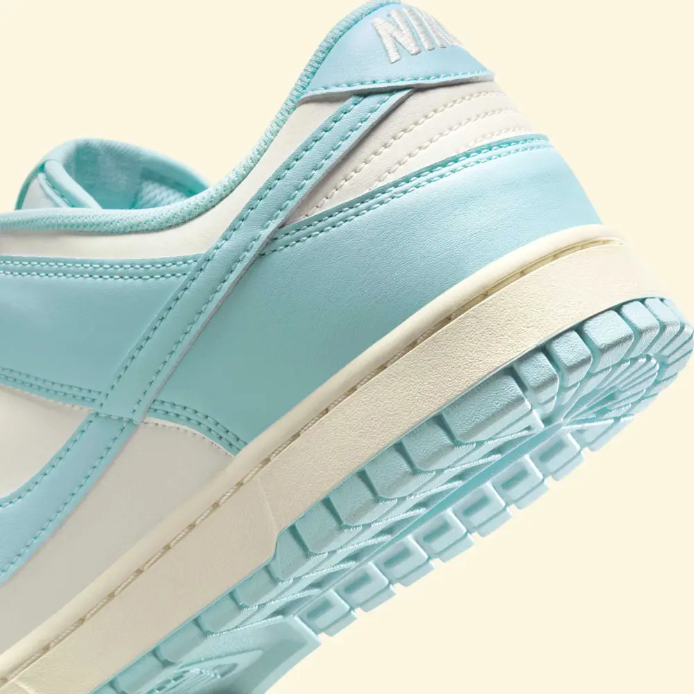 Alternative view of Giày Nike Dunk Low ‘Glacier Blue Pale Ivory’ HF5441-103