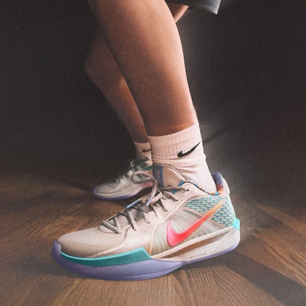 Giày Nike Sabrina 2 x Titan ‘Make Space’ HQ1846-001 - Ảnh 4
