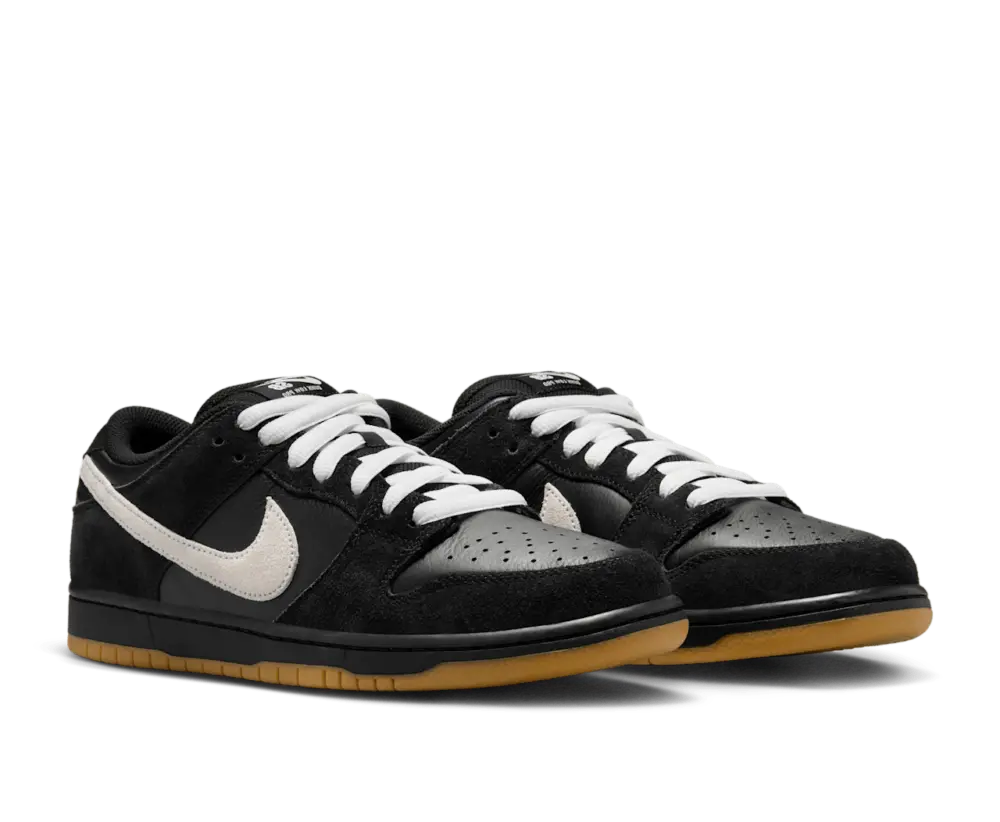 Giày Nike Dunk Low Pro SB ‘Black White Gum’ HF3704-003 - Ảnh 3