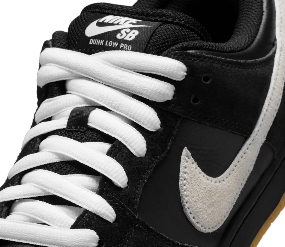 Alternative view of Giày Nike Dunk Low Pro SB ‘Black White Gum’ HF3704-003