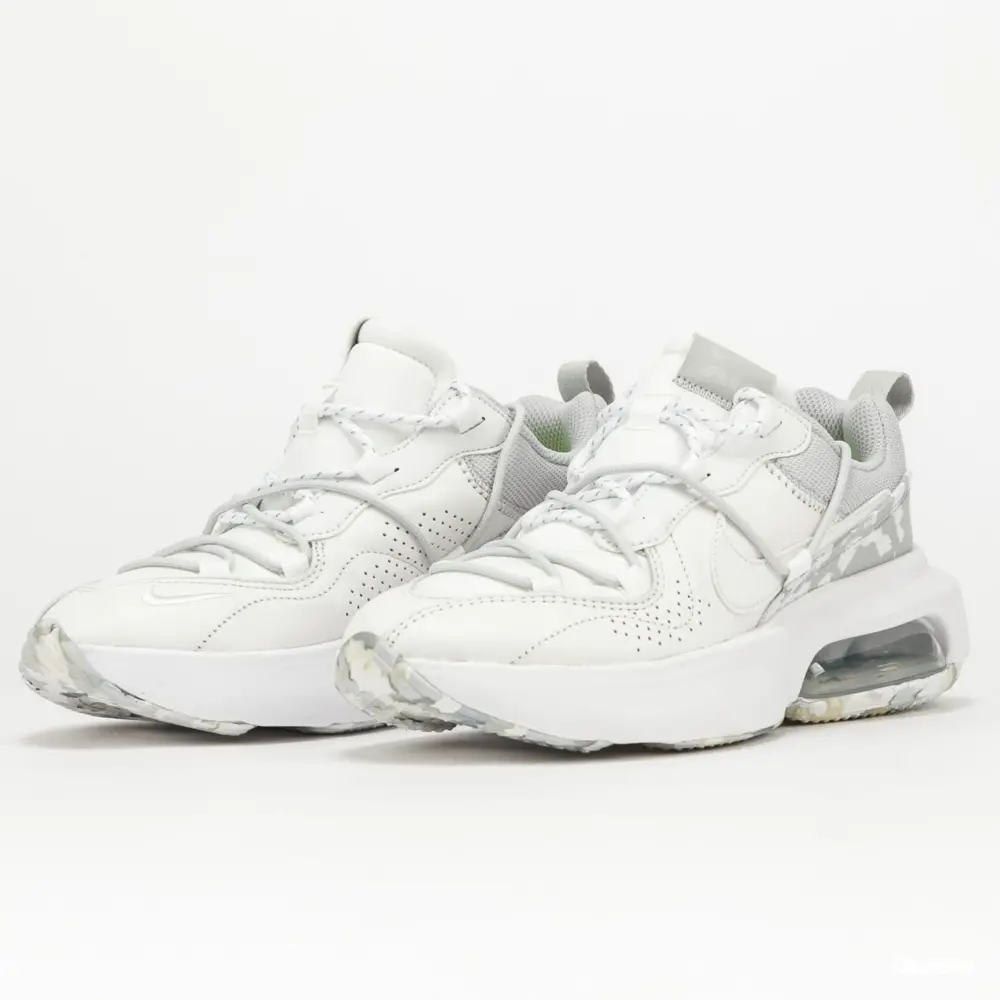 Alternative view of Giày Nike Wmns Air Max Viva ‘Summit White’ DB5269-100