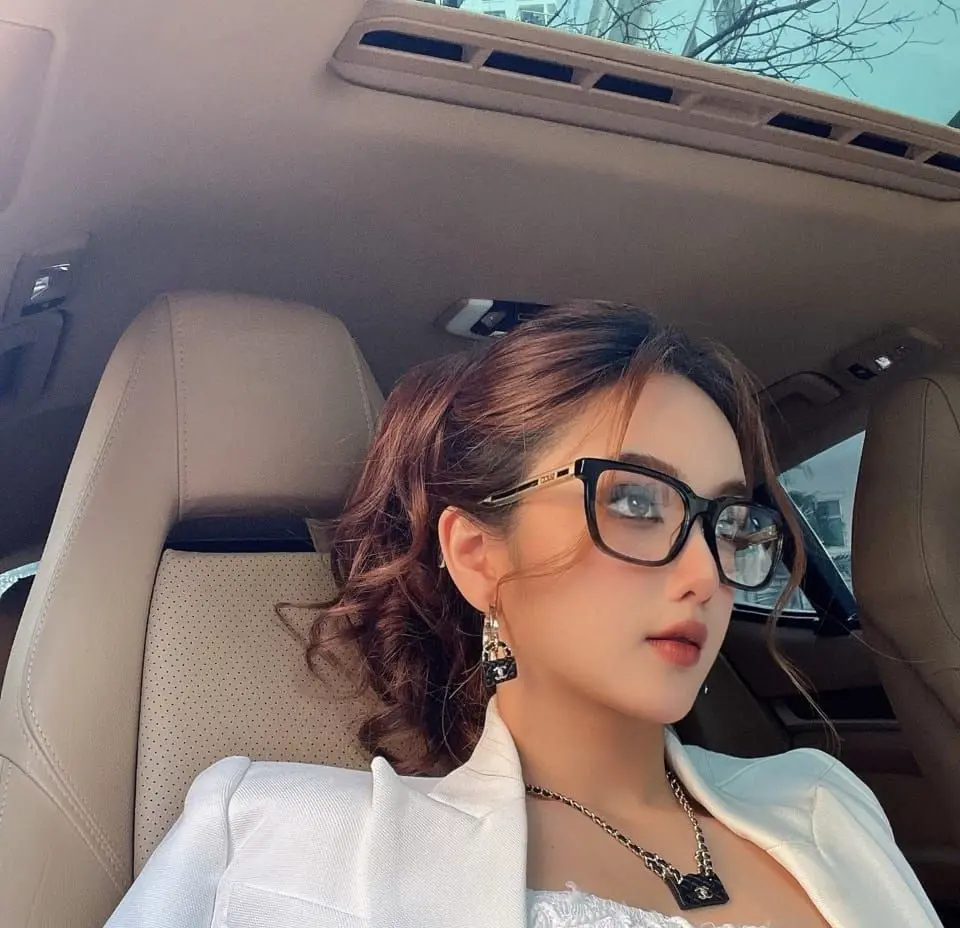 Alternative view of Kính Gucci Eyeglasses ‘Black’ GG0560ON-005