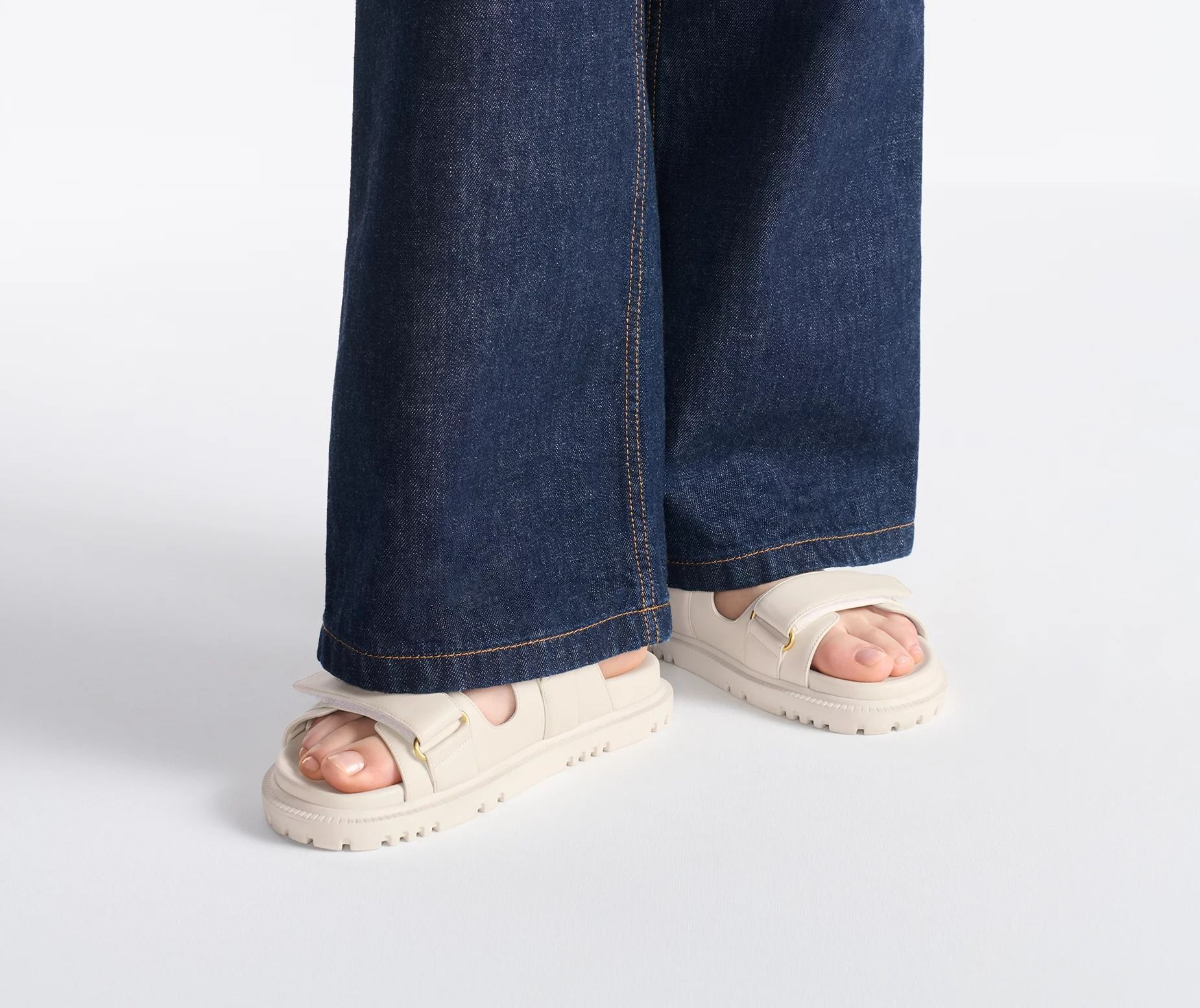 Dép Dior Dioract Slide ‘White’ KCQ718LAB-S03W - Ảnh 4