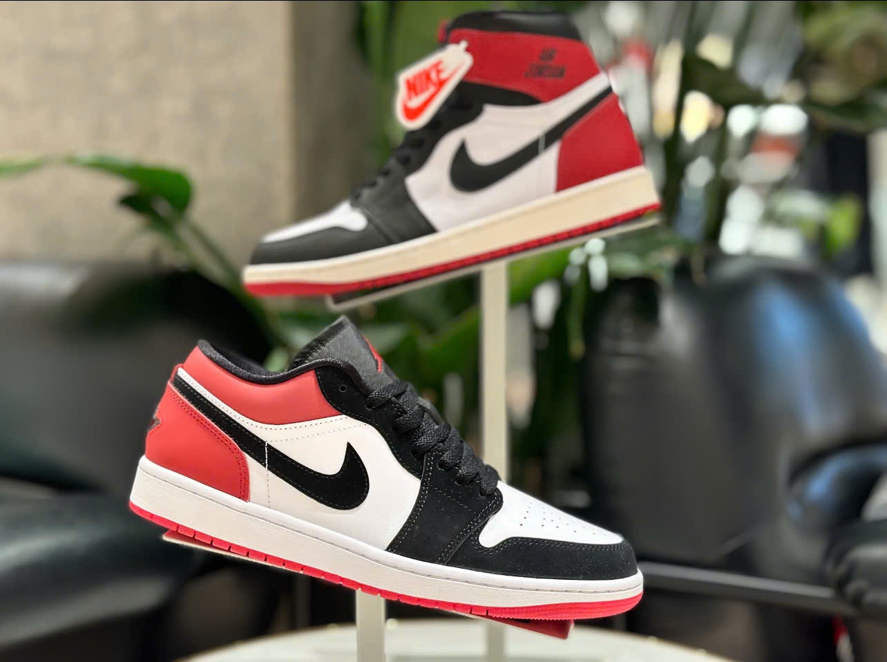 Giày Nike Air Jordan 1 Low SE ‘Black Toe 2025’ IB8971-106 - Ảnh 4