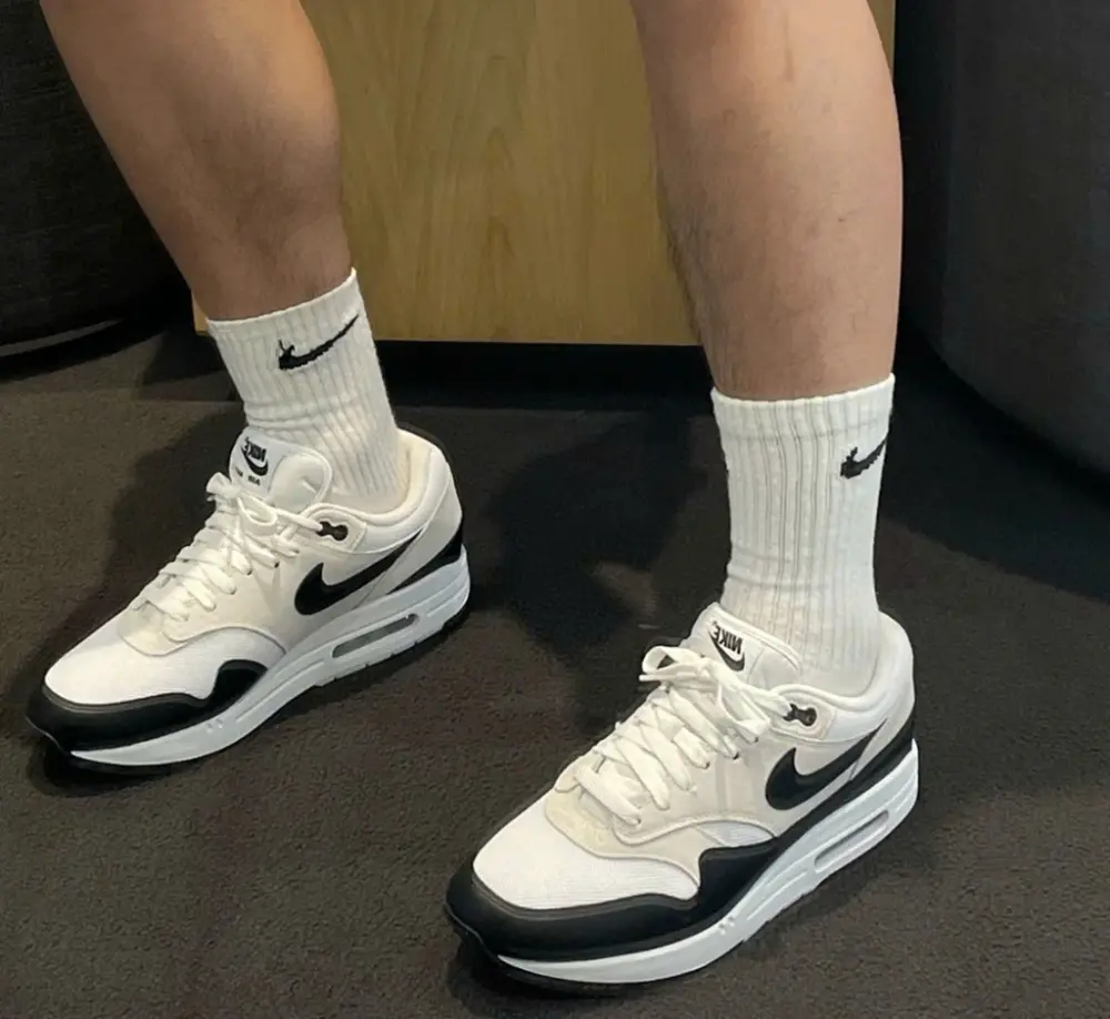 Giày Nike Air Max 1 Essential ‘White Black’ FZ5808-101 - Ảnh 5
