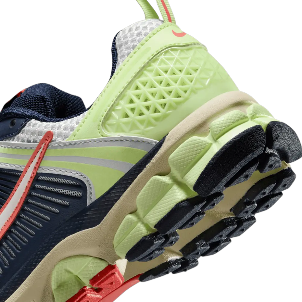 Alternative view of Giày Nike Vomero 5 ‘Barely Midnight Pure Platinum’ IB4406-701