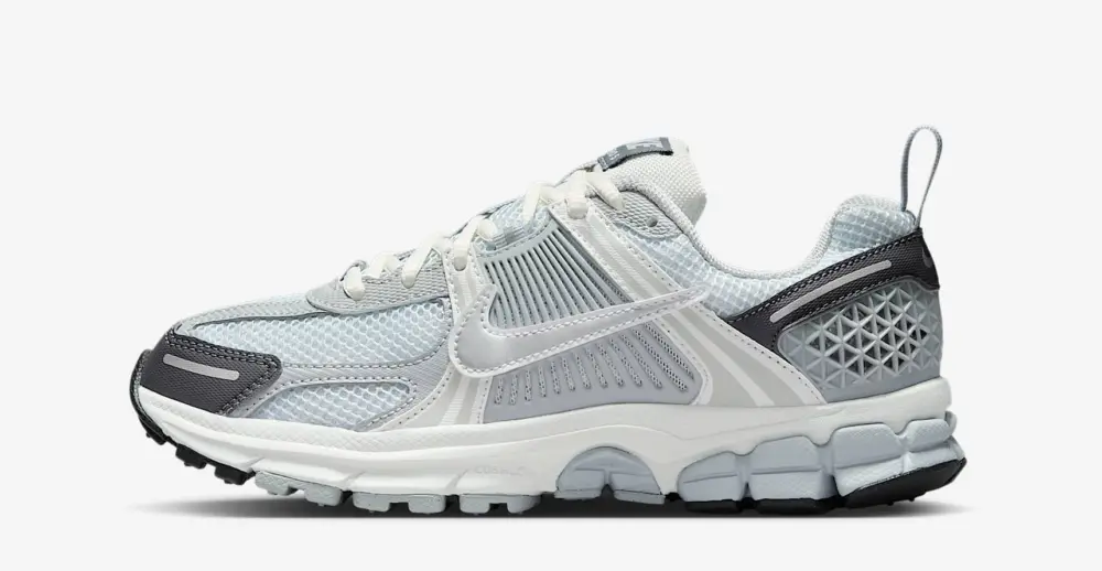 Alternative view of Giày Nike Vomero 5 ‘Pure Platinum Metallic Silver’ HF6998-008
