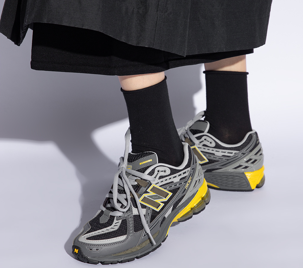 Giày New Balance 1906R Shoes ‘Grey Yellow’ M1906NA - Ảnh 2