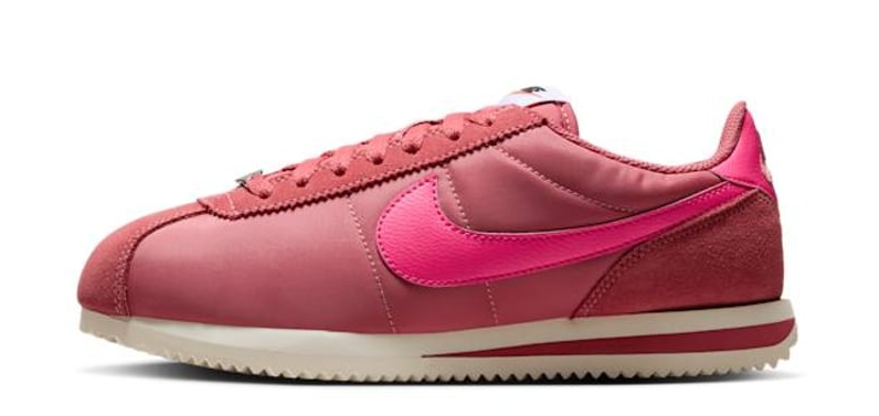 Alternative view of Giày Nike Cortez Textile ‘Hyper Pink’ DZ2795-604