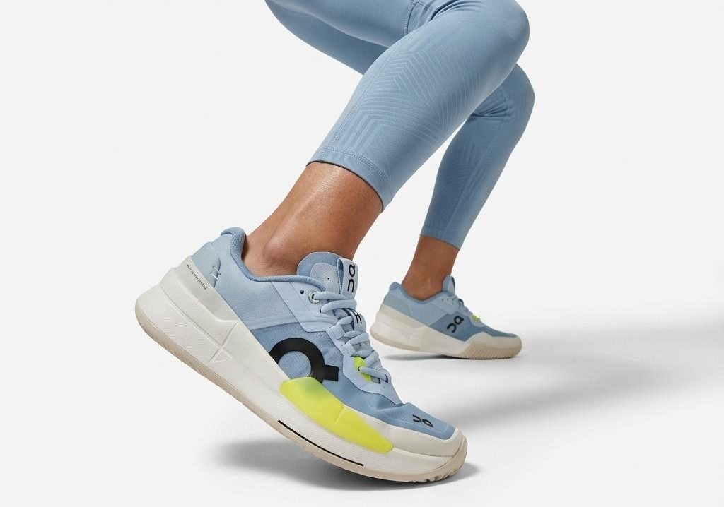 Alternative view of Giày On The Roger Pro 2 ‘Clay Chambray Lime’ 3WE10633310