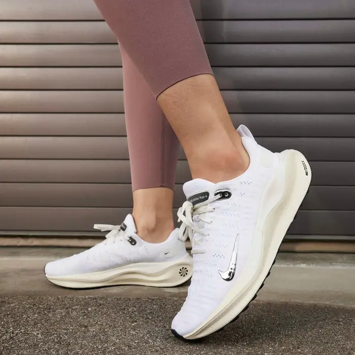Alternative view of Giày Nike ReactX Infinity Run 4 ‘White Chrome’ DR2670-104